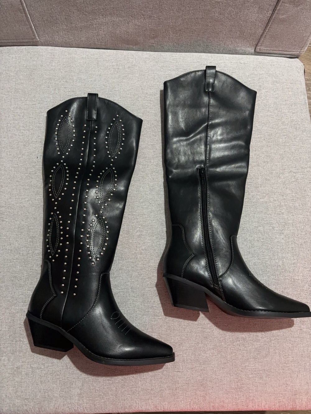 JustFab Casey Women’s Black Studded Knee High Western Boots Pointed Toe US 7